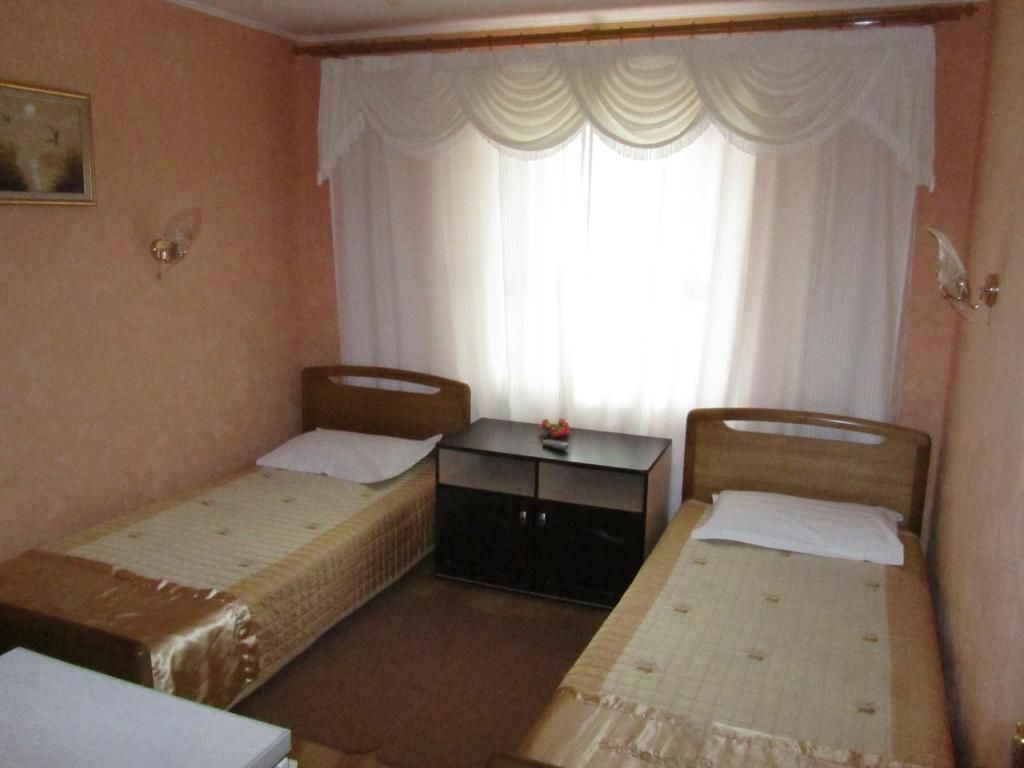 Отель Hotel Almaz Полтава